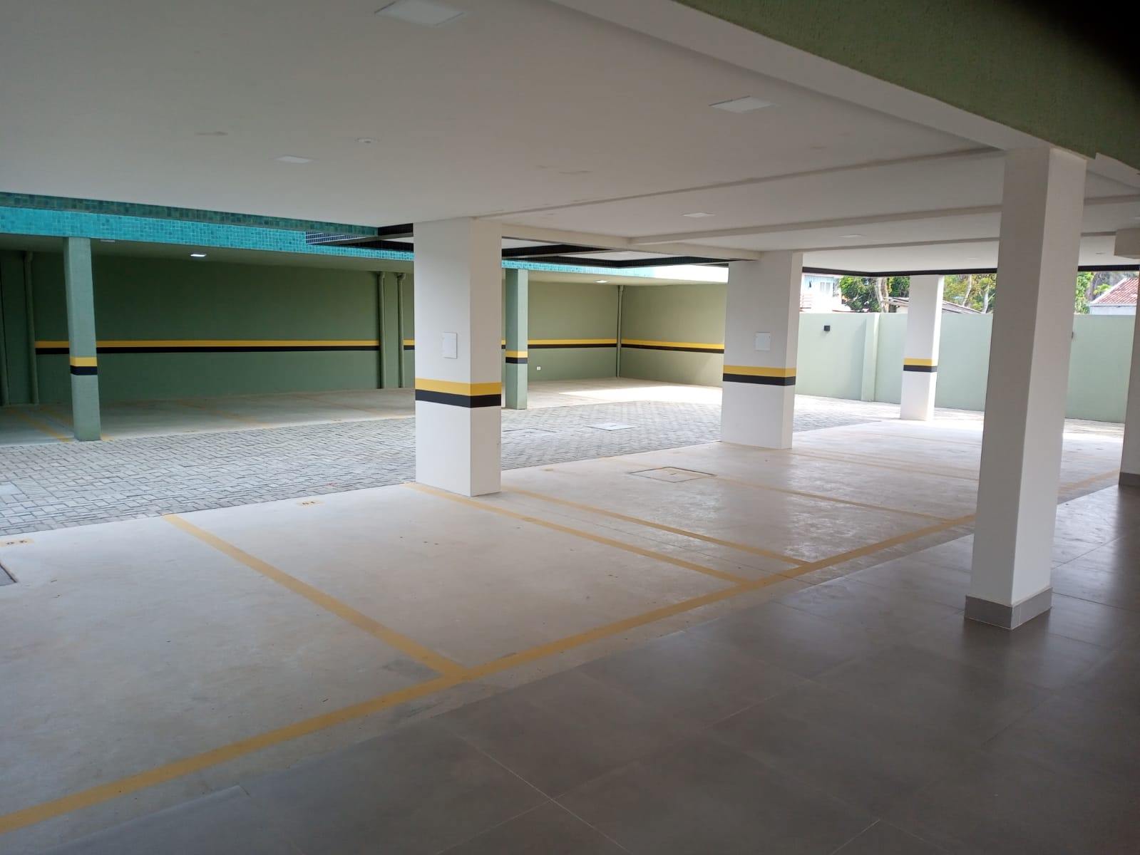 WhatsApp Image 2023-11-14 at 16.12.53 (1).jpeg